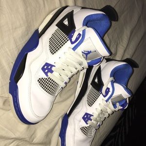 Jordan 4 Retro Motorsport 2017